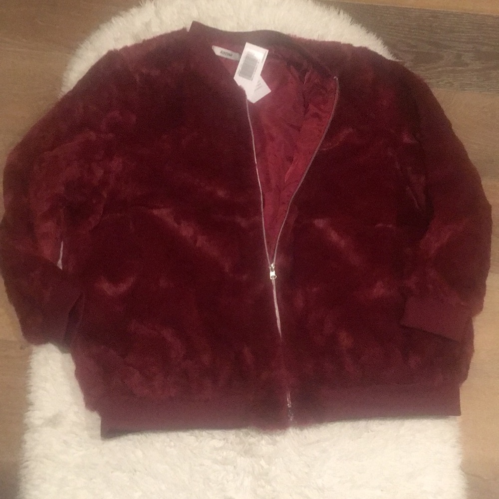 🎈SOLS justfab faux fur bomber jacket - Picture 2 of 8